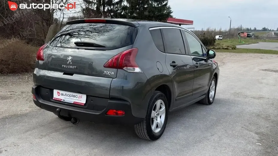 PEUGEOT 3008 -