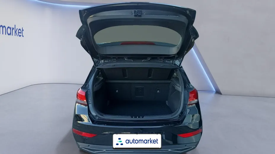HYUNDAI i30 i30 1.5 T-GDI 48V Smart DCT