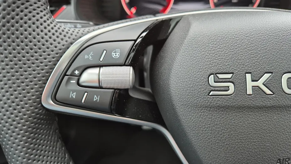 SKODA Kamiq Kamiq 1.0 TSI Monte Carlo DSG Nowy