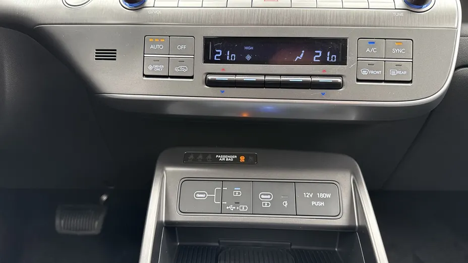 HYUNDAI Kona Kona 1.6 GDI Hybrid Smart DCT Nowy