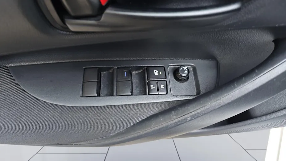 TOYOTA Corolla Corolla 1.8 Hybrid Active