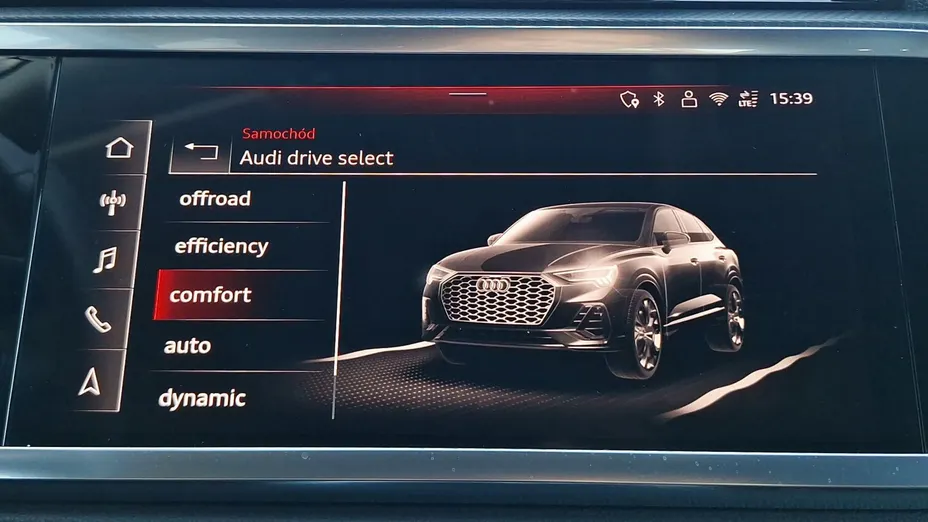 AUDI Q3 Sportback -