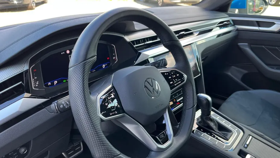 VOLKSWAGEN Arteon Arteon 2.0 TSI R-Line DSG