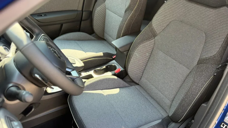 MITSUBISHI Grandis Grandis 1.3T mHEV Invite Cold DCT
