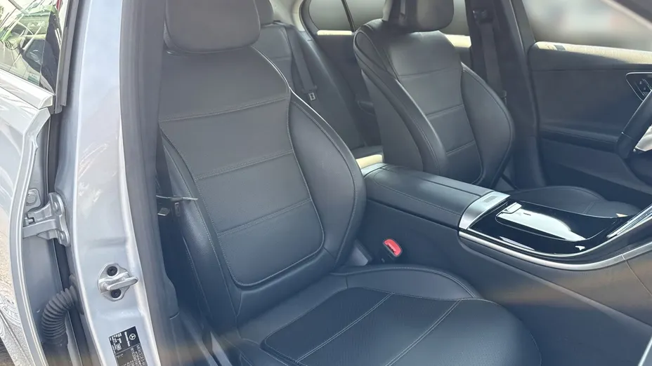 MERCEDES-BENZ C Klasa C 220 d mHEV Avantgarde