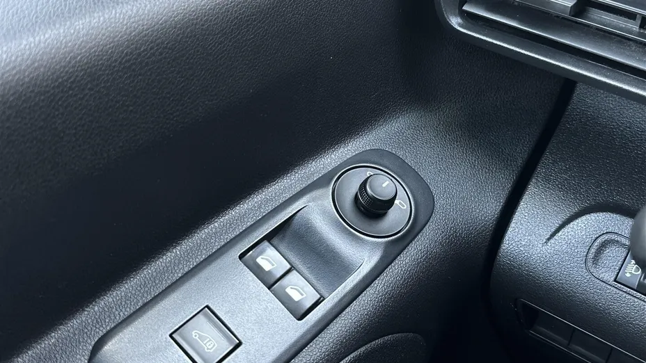PEUGEOT Partner Van Partner 1.5 BlueHDi L1 Premium (650kg)