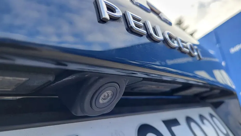 PEUGEOT 308 -