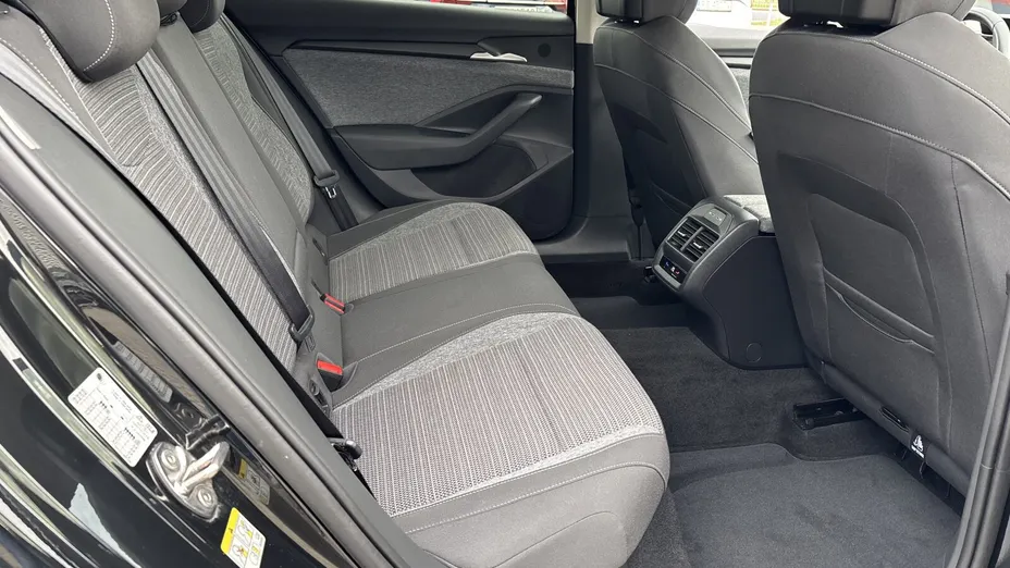 SKODA Superb Superb 2.0 TDI SCR Selection DSG