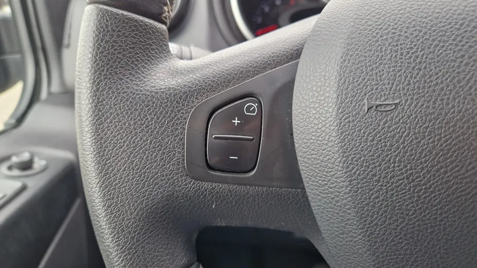 RENAULT Trafic Trafic 2.0 dCi L2H1 HD Pack Clim EDC