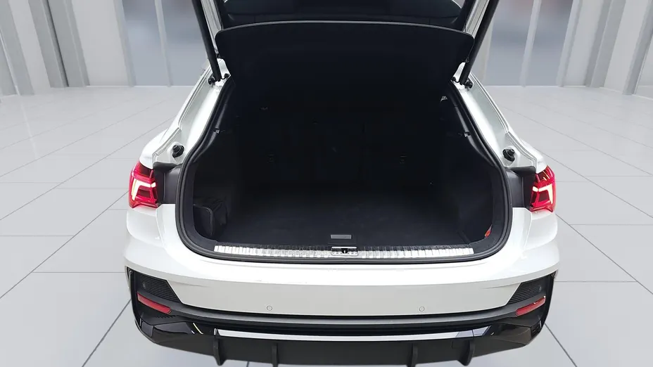 AUDI Q3 Q3 35 TFSI mHEV S-Line S tronic