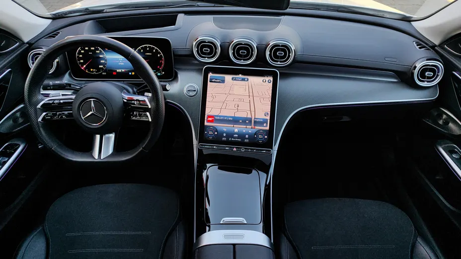 MERCEDES-BENZ C Klasa C 200 mHEV 4-Matic AMG