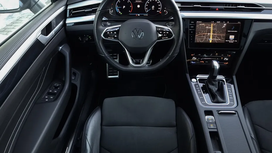 VOLKSWAGEN Arteon Arteon 2.0 TDI R-Line DSG