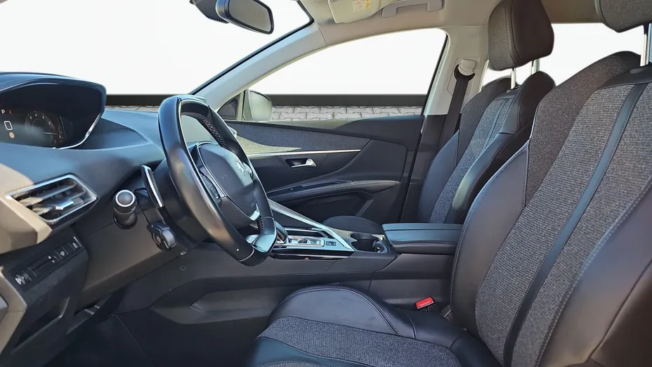 PEUGEOT 5008 5008 1.6 PureTech Allure S&S EAT8