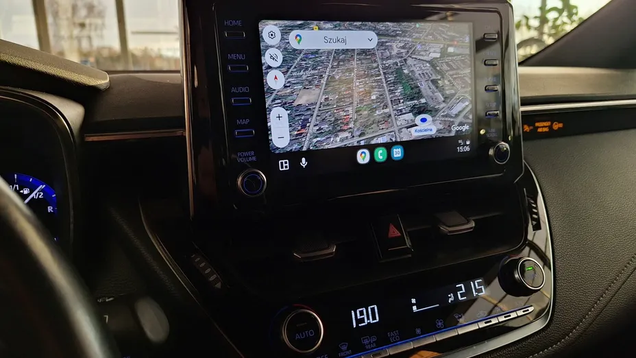 TOYOTA Corolla Corolla 2.0 Hybrid Comfort