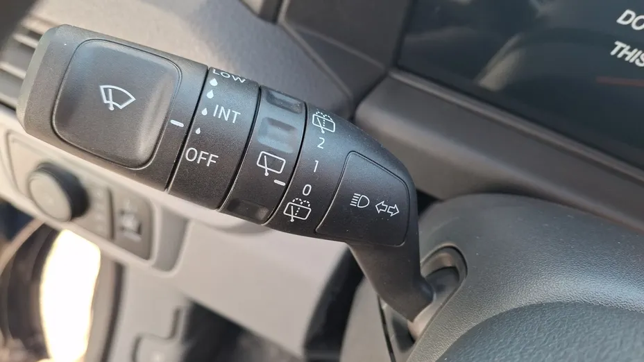 VOLKSWAGEN Transporter Transporter Kombi TDI L2H1 M1 Nowy