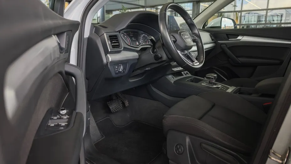 AUDI Q5 Q5 40 TFSI mHEV Quattro Advanced S tronic