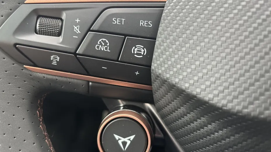 CUPRA Leon Leon 2.0 TSI 4Drive DSG Nowy