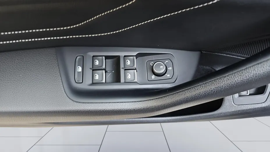 VOLKSWAGEN Arteon Arteon 2.0 TSI Elegance DSG