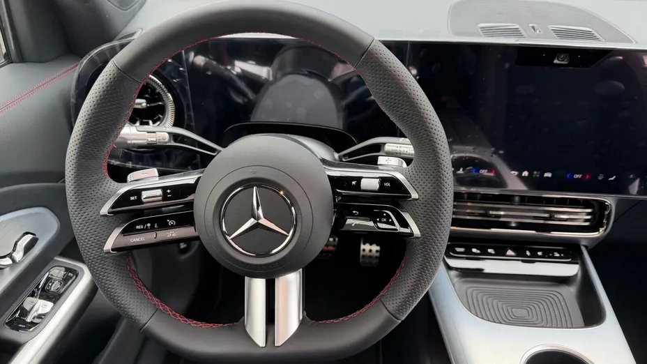 MERCEDES-BENZ GLB GLB 220 mHEV 4-Matic 8G-eDCT