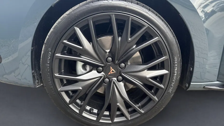 CUPRA Leon Leon 1.5 TSI Nowy