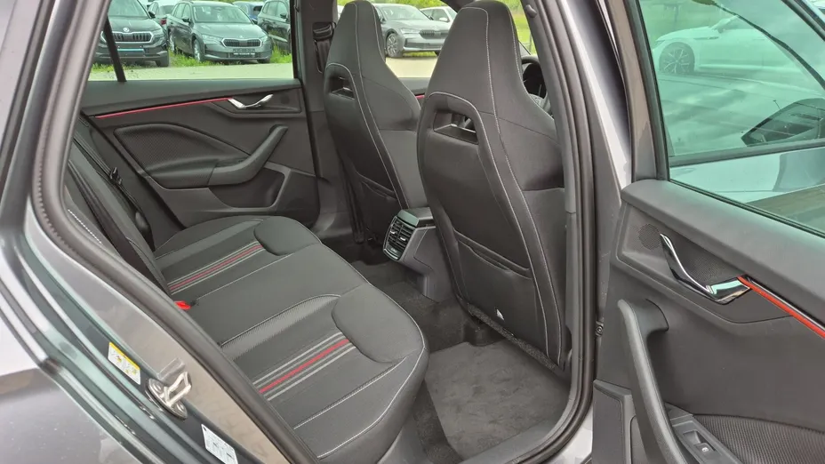 SKODA Kamiq Kamiq 1.0 TSI Monte Carlo DSG Nowy