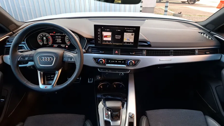 AUDI A4 A4 40 TFSI mHEV Quattro S Line S tronic