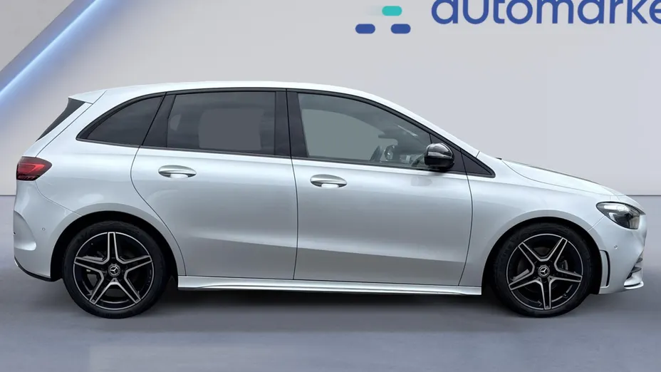 MERCEDES-BENZ B Klasa B 200 d AMG Line 8G-DCT