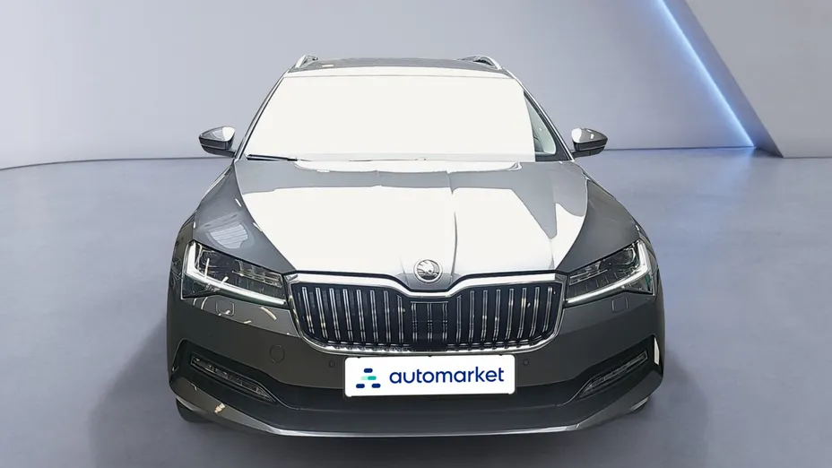 SKODA Superb Superb 2.0 TDI SCR Ambition