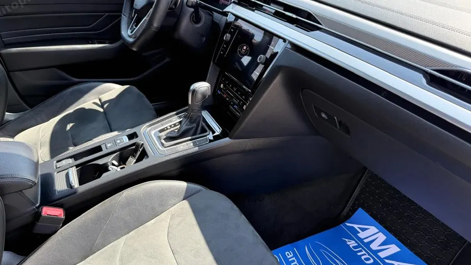 VOLKSWAGEN Arteon -