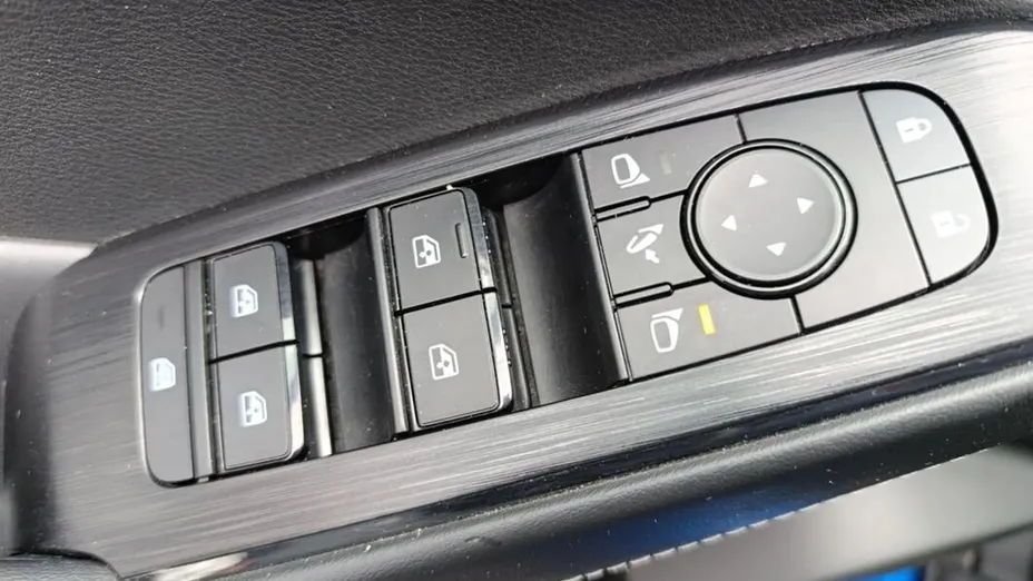 NISSAN Qashqai Qashqai 1.3 DIG-T mHEV N-Connecta