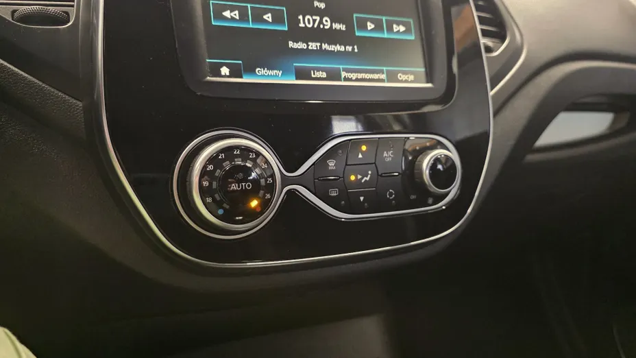 RENAULT Captur Captur 0.9 Energy TCe Intens