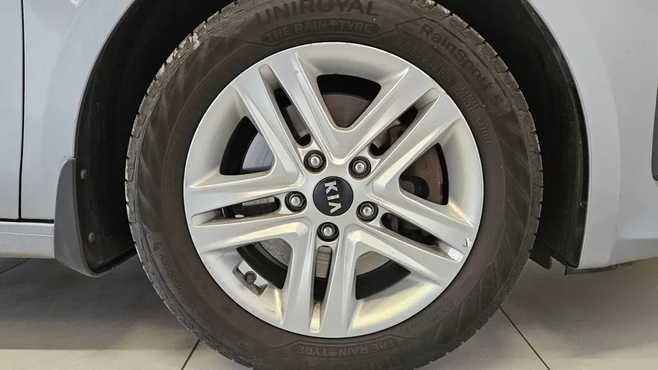 KIA Cee'd Ceed 1.0 T-GDI L