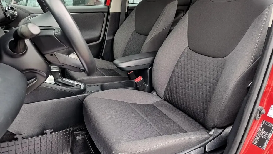 TOYOTA Yaris Yaris 1.5 Comfort CVT