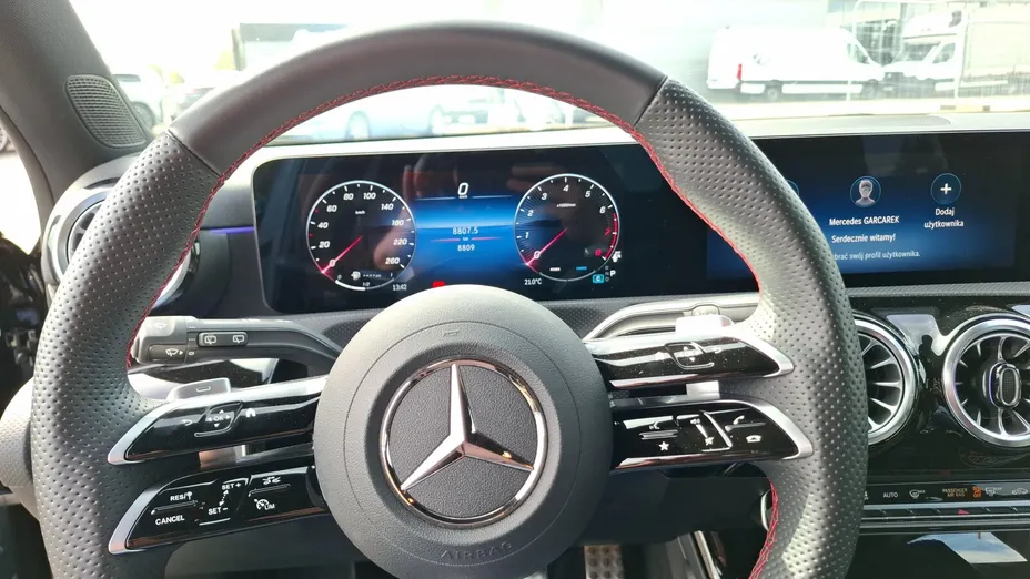 MERCEDES-BENZ A Klasa A 200 AMG Line 7G-DCT