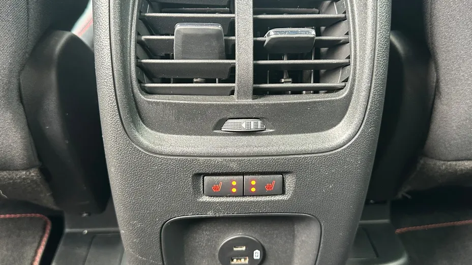 FORD Kuga Kuga 2.5 FHEV FWD ST-Line