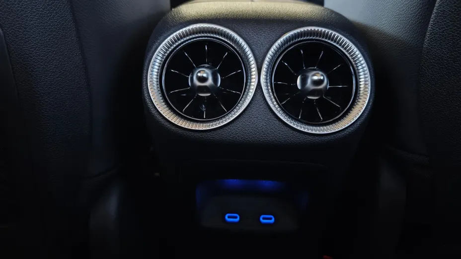 MERCEDES-BENZ CLA CLA 180 mHEV 8G-DCT