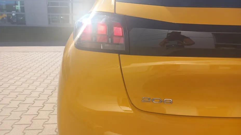 PEUGEOT 208 208 1.2 PureTech Active S&S