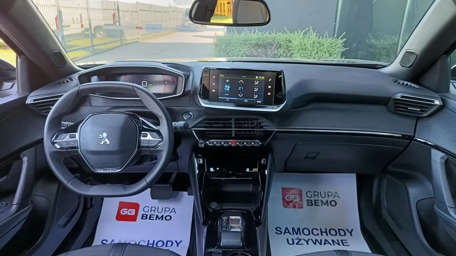 PEUGEOT 2008 e-2008 Allure Pack