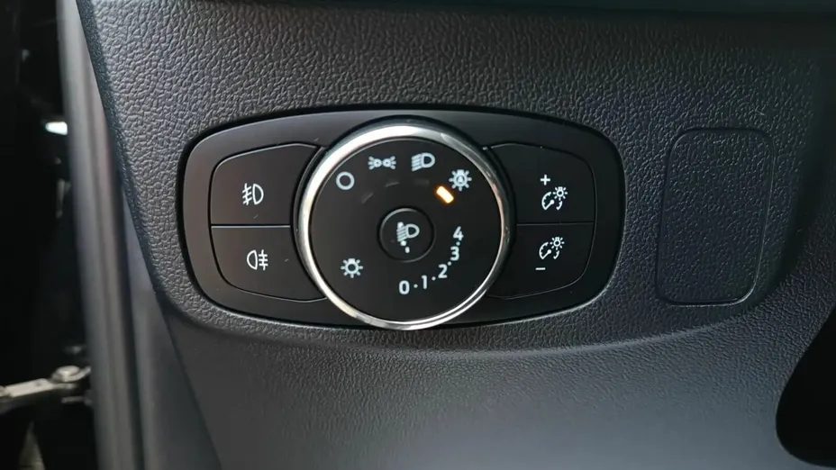 FORD Focus Focus 1.5 EcoBlue Titanium X aut