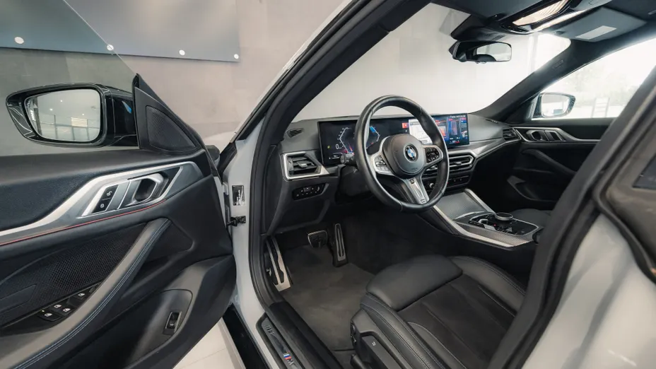BMW Seria 4 420d xDrive mHEV M Sport aut