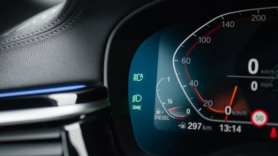 BMW Seria 5 520d xDrive Luxury Line aut