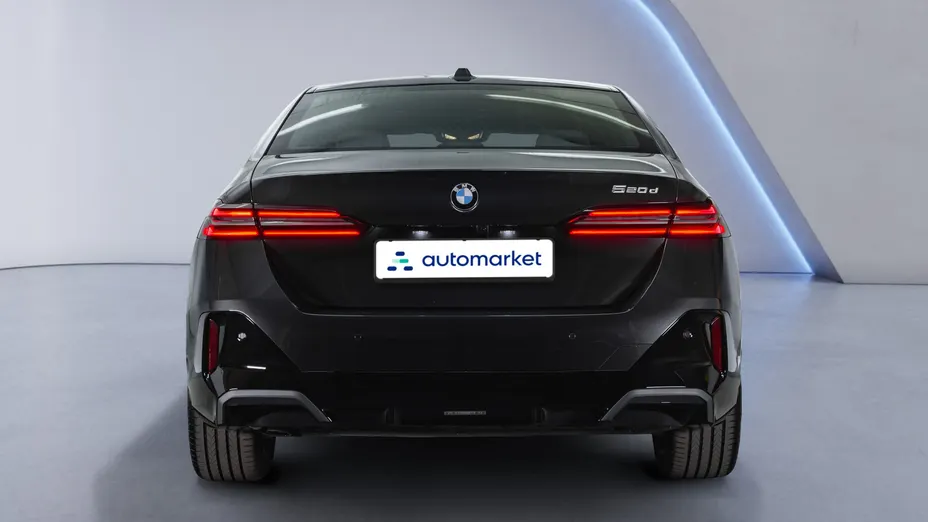 BMW Seria 5 520d mHEV M Sport aut Nowy