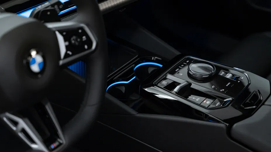 BMW Seria 5 520d mHEV M Sport aut Nowy