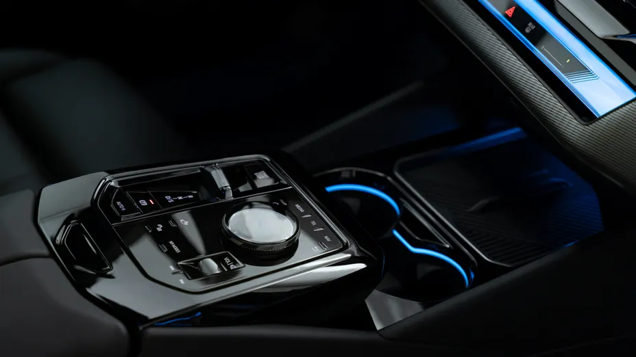 BMW Seria 5 520d mHEV M Sport aut Nowy