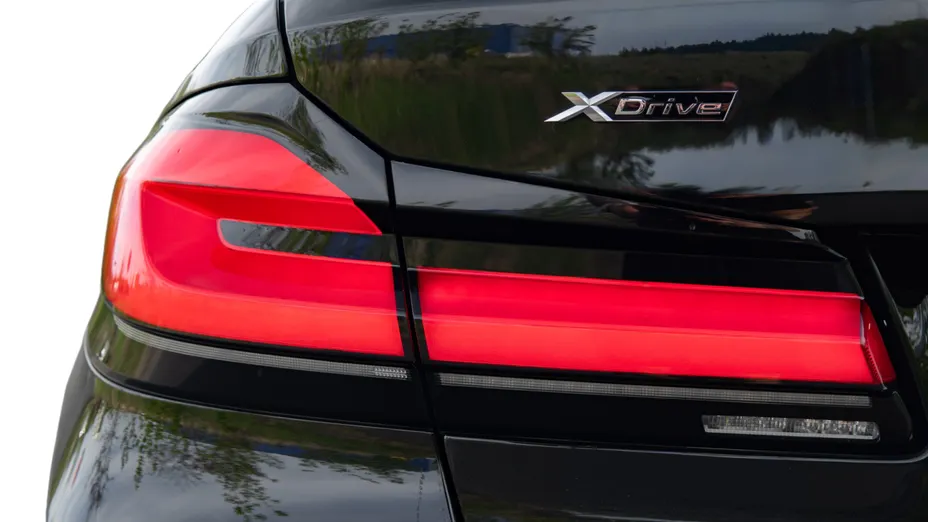 BMW Seria 5 520d xDrive aut