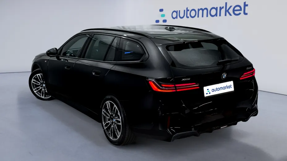 BMW Seria 5 520d xDrive mHEV M Sport aut Nowy