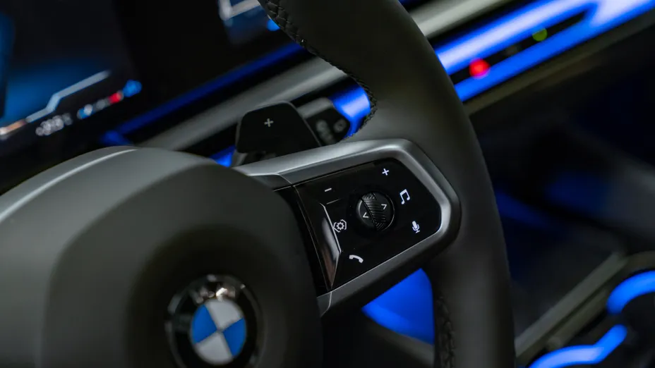 BMW Seria 5 520d xDrive mHEV M Sport aut Nowy