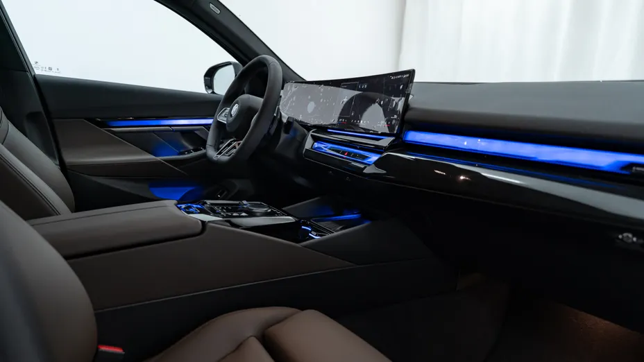 BMW Seria 5 520d xDrive mHEV M Sport aut Nowy