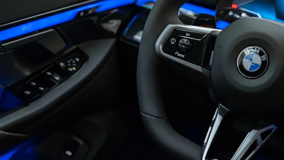 BMW Seria 5 520d xDrive mHEV M Sport aut Nowy