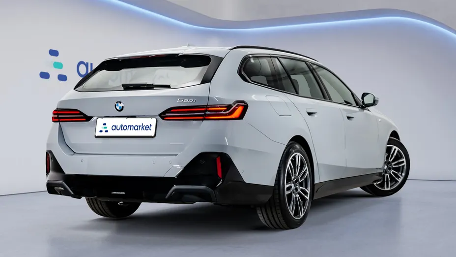BMW Seria 5 520i mHEV M Sport aut Nowy